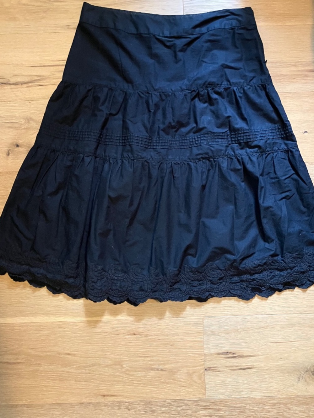 Merona Boho Tiered Midi Skirt Black 100% Cotton Scalloped Eyelet Hem Size 6